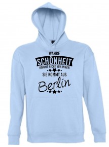 Kapuzen Sweatshirt Wahre Schönheit kommt aus Berlin, hellblau, L